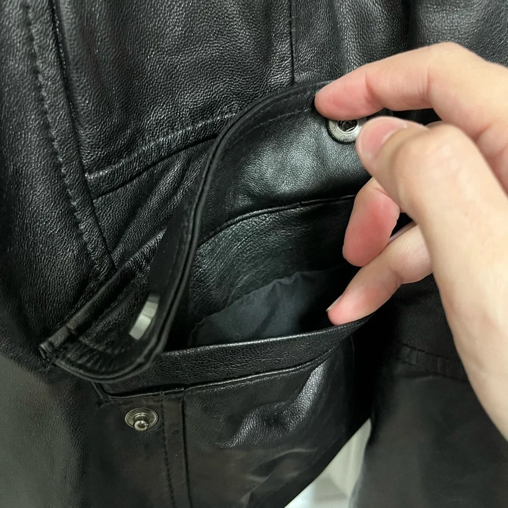 Wilson Leather Black Leather Jacket with Faux Fur Collar - Women’s XL - Picture 5 of 7